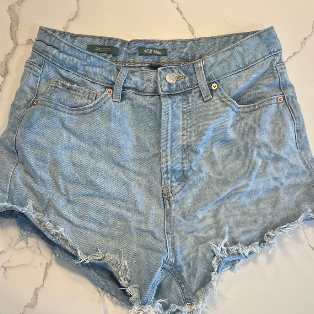 Wild Fable Sky Blue Frayed Jean Highest Rise Shorts Size 6